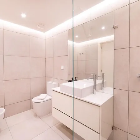 Lusiadas 53 4ºe - Beautiful River View